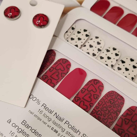 Retired Color Street- Heart Bundle - Picture 8 of 9